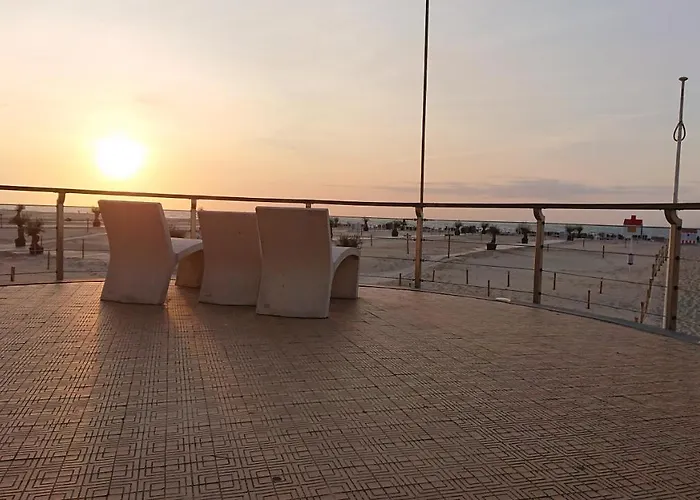 Studio Direct Aan Het Hoofdstrand Van - Naast Casino Ostende